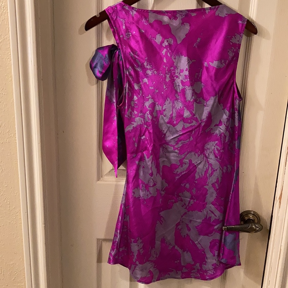 CABI SILK BLOUSE SIZE SMALL - Picture 4 of 4